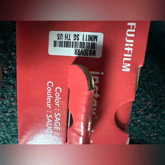 ‼️RARE‼️🎸Instax🎸🔥NWT🔥Mini 11 Instant Film Camera in Sage Green - Picture 8 of 10